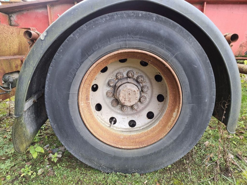 Giant 19.5 Inch - 10 Bolts - Telg ja varuosad - Veoauto: pilt 4 Giant 19.5 Inch - 10 Bolts - Telg ja varuosad - Veoauto: pilt 4