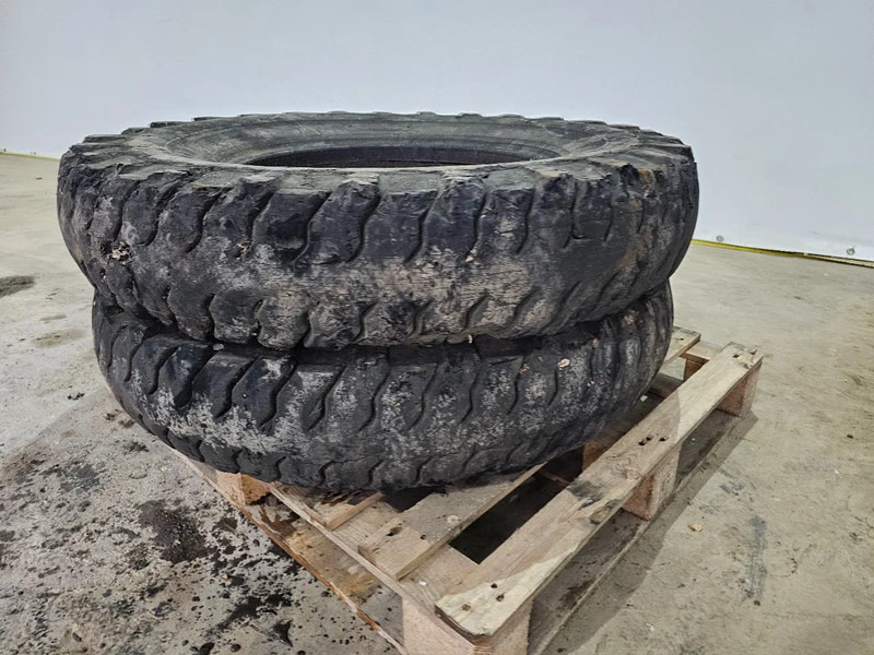 Goodyear 11.00-24 - Rehv - Veoauto: pilt 2 Goodyear 11.00-24 - Rehv - Veoauto: pilt 2