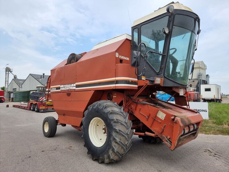 Laverda 3500 - Kombain: pilt 3 Laverda 3500 - Kombain: pilt 3