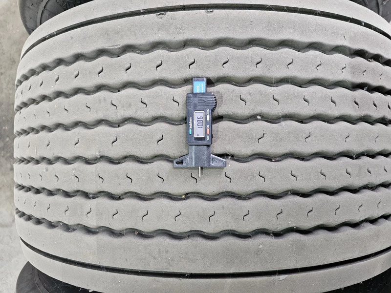 Michelin 50x 445/45R19.5 - Rehv - Veoauto: pilt 4 Michelin 50x 445/45R19.5 - Rehv - Veoauto: pilt 4