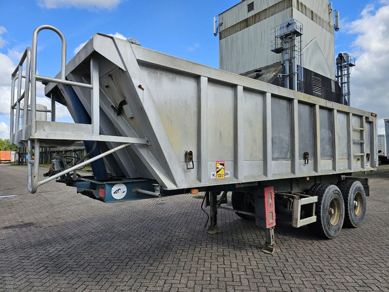 Onbekend STEEL CHASSIS - ALU BUCKET - STEELSPRING - DRUM BRAKES - Kallur-poolhaagis: pilt 1 Onbekend STEEL CHASSIS - ALU BUCKET - STEELSPRING - DRUM BRAKES - Kallur-poolhaagis: pilt 1