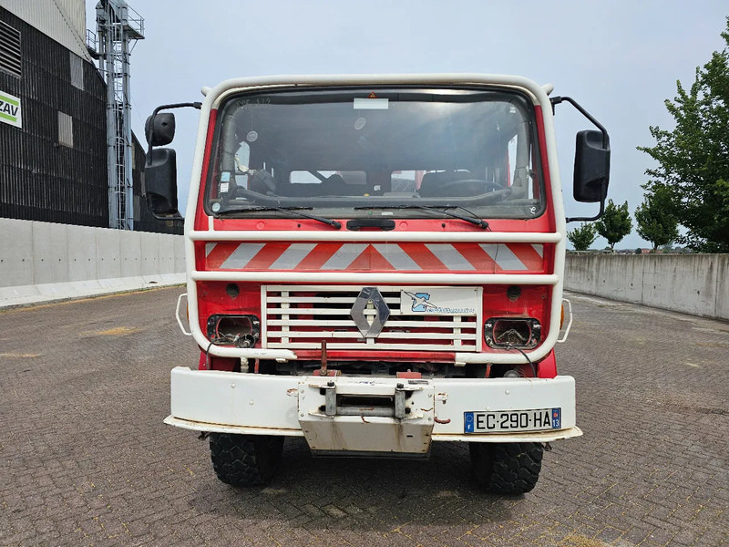 Renault M210 Arbois 3500L - Hydraulic winch - Tuletõrjeauto: pilt 2 Renault M210 Arbois 3500L - Hydraulic winch - Tuletõrjeauto: pilt 2