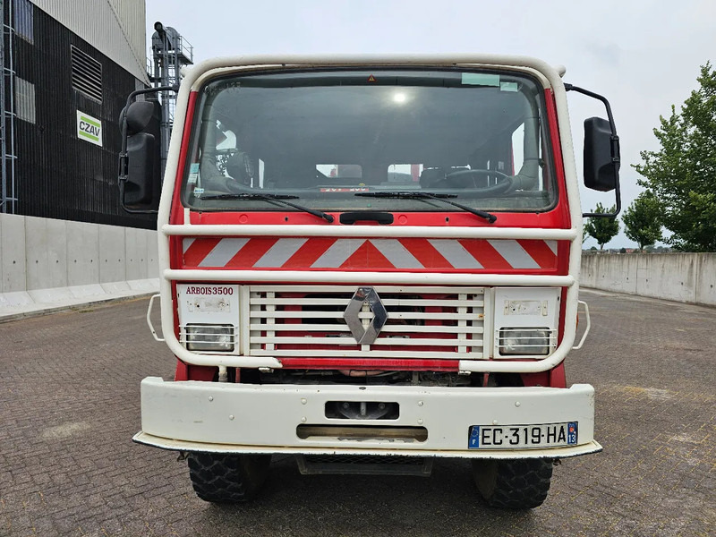 Renault M210 Arbois 3500L - Tuletõrjeauto: pilt 2 Renault M210 Arbois 3500L - Tuletõrjeauto: pilt 2