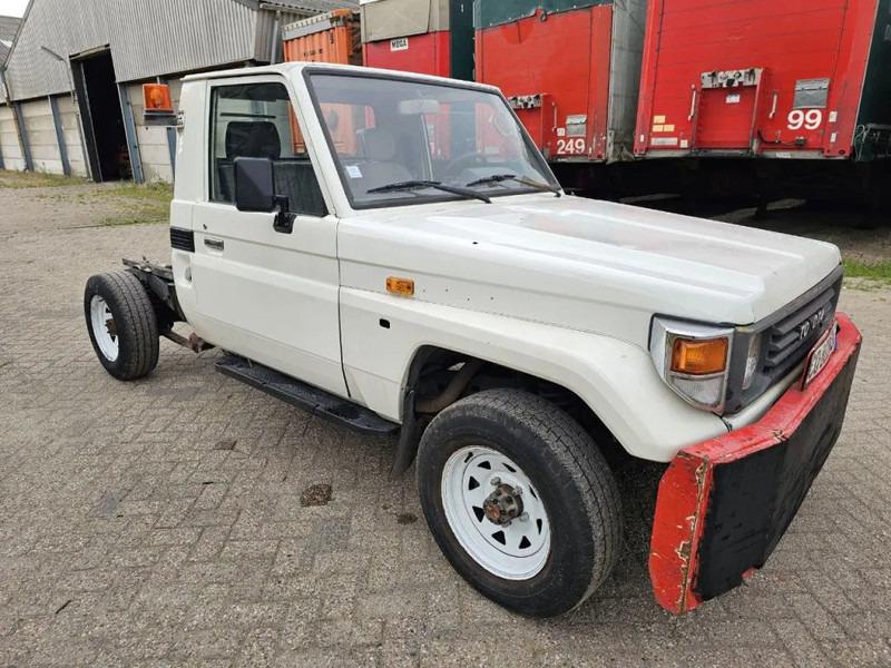 Toyota Land Cruiser LB71MOD - Tarbesõiduk: pilt 3 Toyota Land Cruiser LB71MOD - Tarbesõiduk: pilt 3