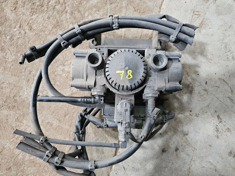 Wabco Mercedes Actros Ebs modulator - A9304290040005 - Varuosa - Veoauto: pilt 1 Wabco Mercedes Actros Ebs modulator - A9304290040005 - Varuosa - Veoauto: pilt 1