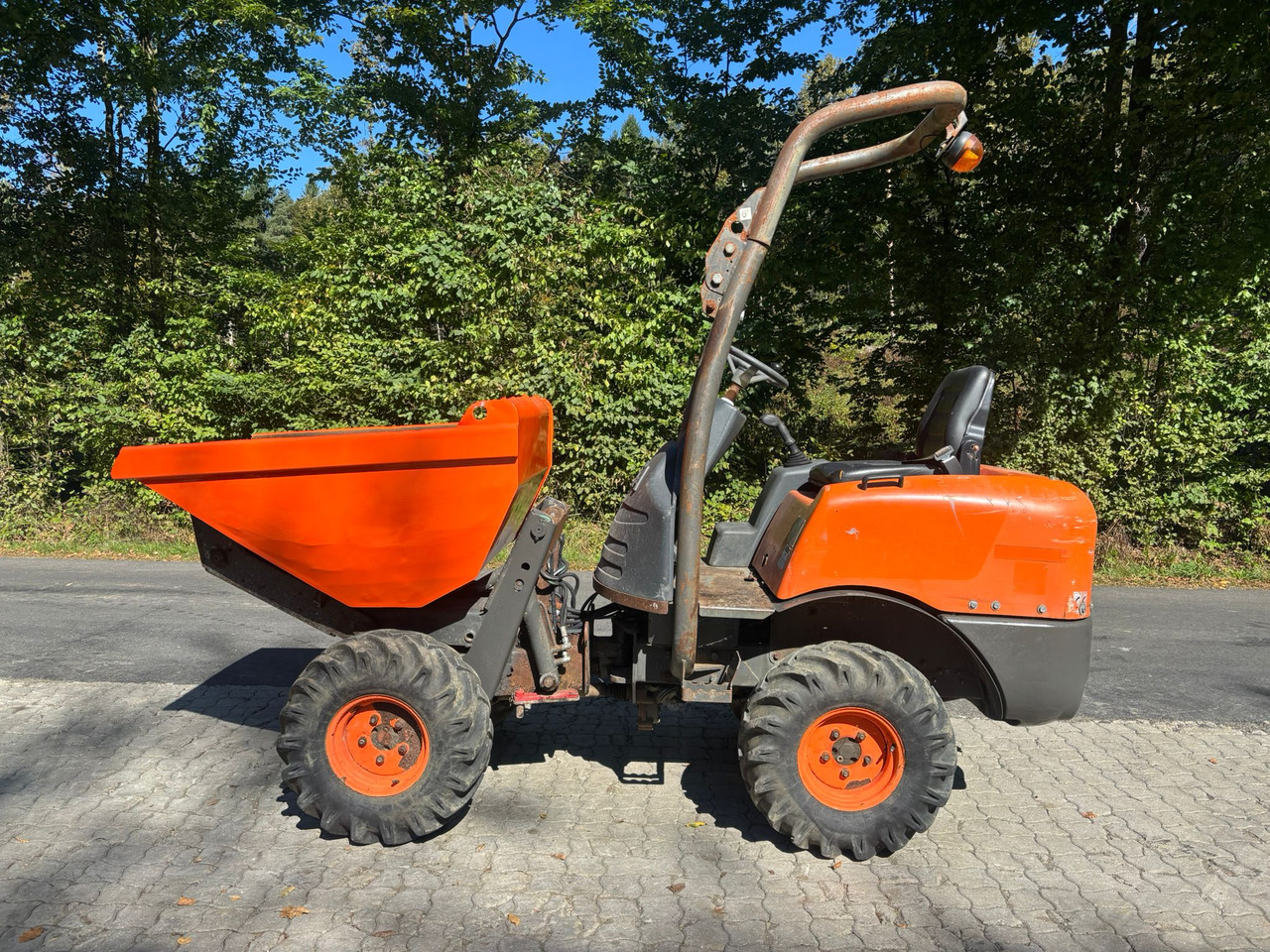 AUSA D100 AHA - Liigendkallur: pilt 1 AUSA D100 AHA - Liigendkallur: pilt 1