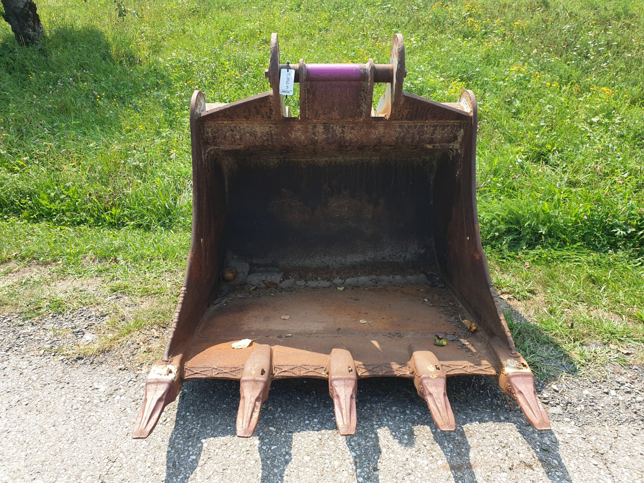 Baumaschinentechnik Bucket 120 cm with SW2 - Ekskavaatori kopp - Lintekskavaator: pilt 3 Baumaschinentechnik Bucket 120 cm with SW2 - Ekskavaatori kopp - Lintekskavaator: pilt 3