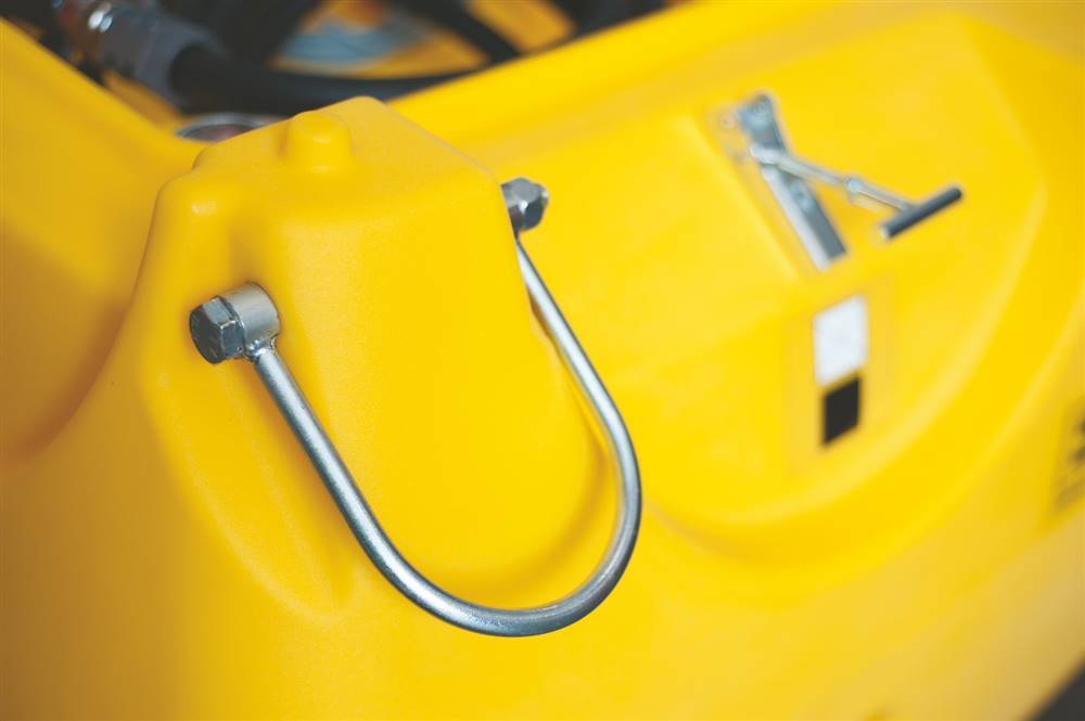 Emiliana Carrytank 900 Diesel + 100 AdBlue - Säilitusmahuti: pilt 5 Emiliana Carrytank 900 Diesel + 100 AdBlue - Säilitusmahuti: pilt 5