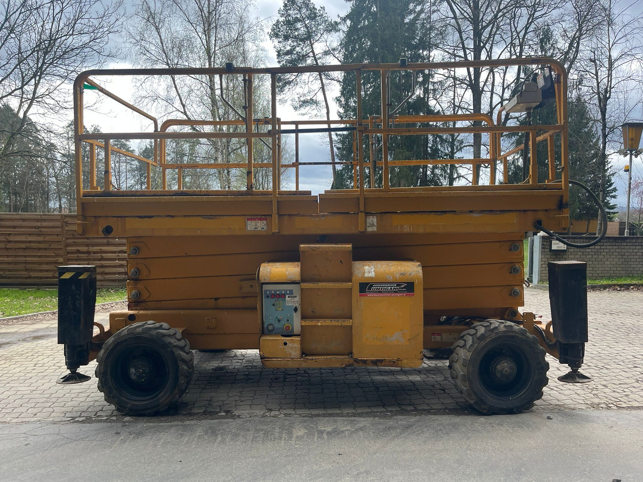 HAULOTTE H 15 SX - Platvorm: pilt 2 HAULOTTE H 15 SX - Platvorm: pilt 2