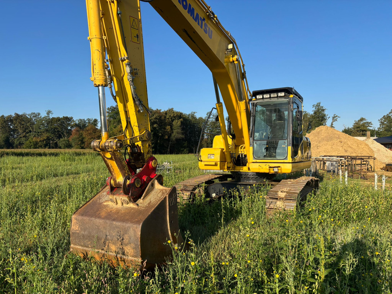 KOMATSU PC 210 LC-8 - Lintekskavaator: pilt 3 KOMATSU PC 210 LC-8 - Lintekskavaator: pilt 3