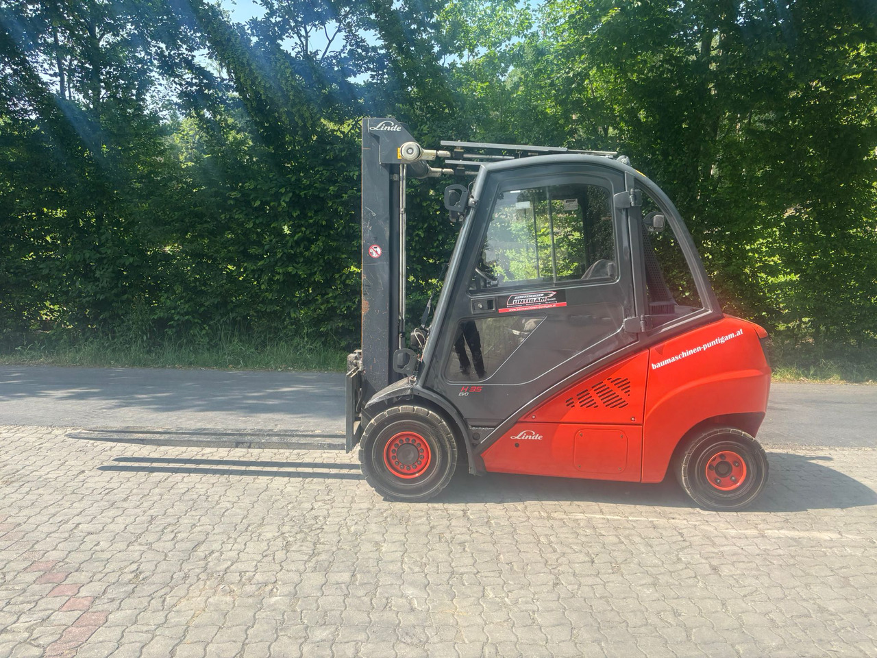 LINDE H 35 D-02 Triplex - Diiseltõstuk: pilt 1 LINDE H 35 D-02 Triplex - Diiseltõstuk: pilt 1