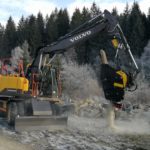 MB CRUSHER BF 70.2 S4 - Kopp - Lintekskavaator: pilt 2 MB CRUSHER BF 70.2 S4 - Kopp - Lintekskavaator: pilt 2