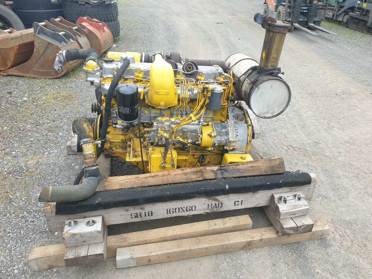Mitsubishi - Mootor - Lintekskavaator: pilt 1 Mitsubishi - Mootor - Lintekskavaator: pilt 1