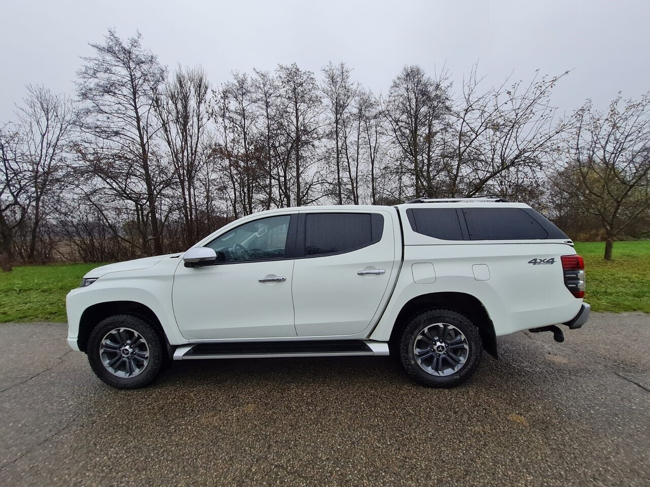 Mitsubishi L 200 - Pikap: pilt 1 Mitsubishi L 200 - Pikap: pilt 1