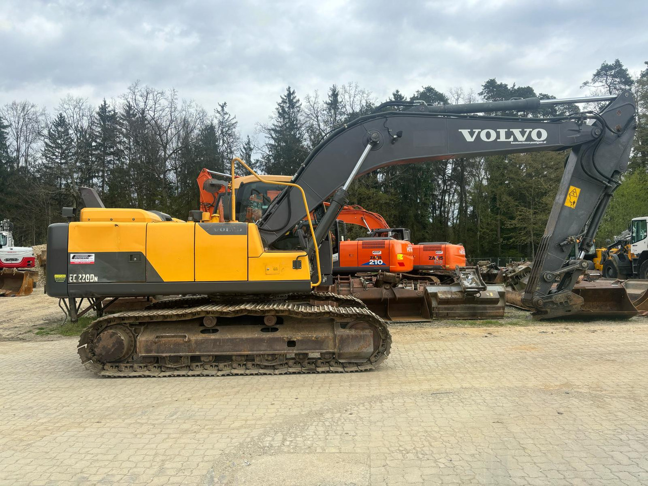 Volvo EC 220 DN - Lintekskavaator: pilt 2 Volvo EC 220 DN - Lintekskavaator: pilt 2