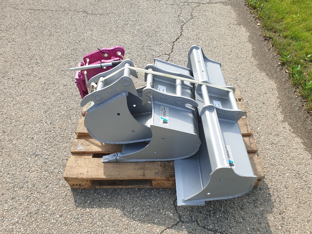 Winkelbauer Winkelbauer bucket package for 1.5t mini excavator - Ekskavaatori kopp - Miniekskavaator: pilt 1 Winkelbauer Winkelbauer bucket package for 1.5t mini excavator - Ekskavaatori kopp - Miniekskavaator: pilt 1