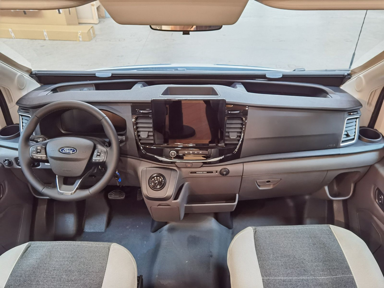 Chausson 640 TITANIUM /- 2026 - / XXL - HUBBETT & RAUMBAD - Poolintegreeritud matkaauto: pilt 5 Chausson 640 TITANIUM /- 2026 - / XXL - HUBBETT & RAUMBAD - Poolintegreeritud matkaauto: pilt 5