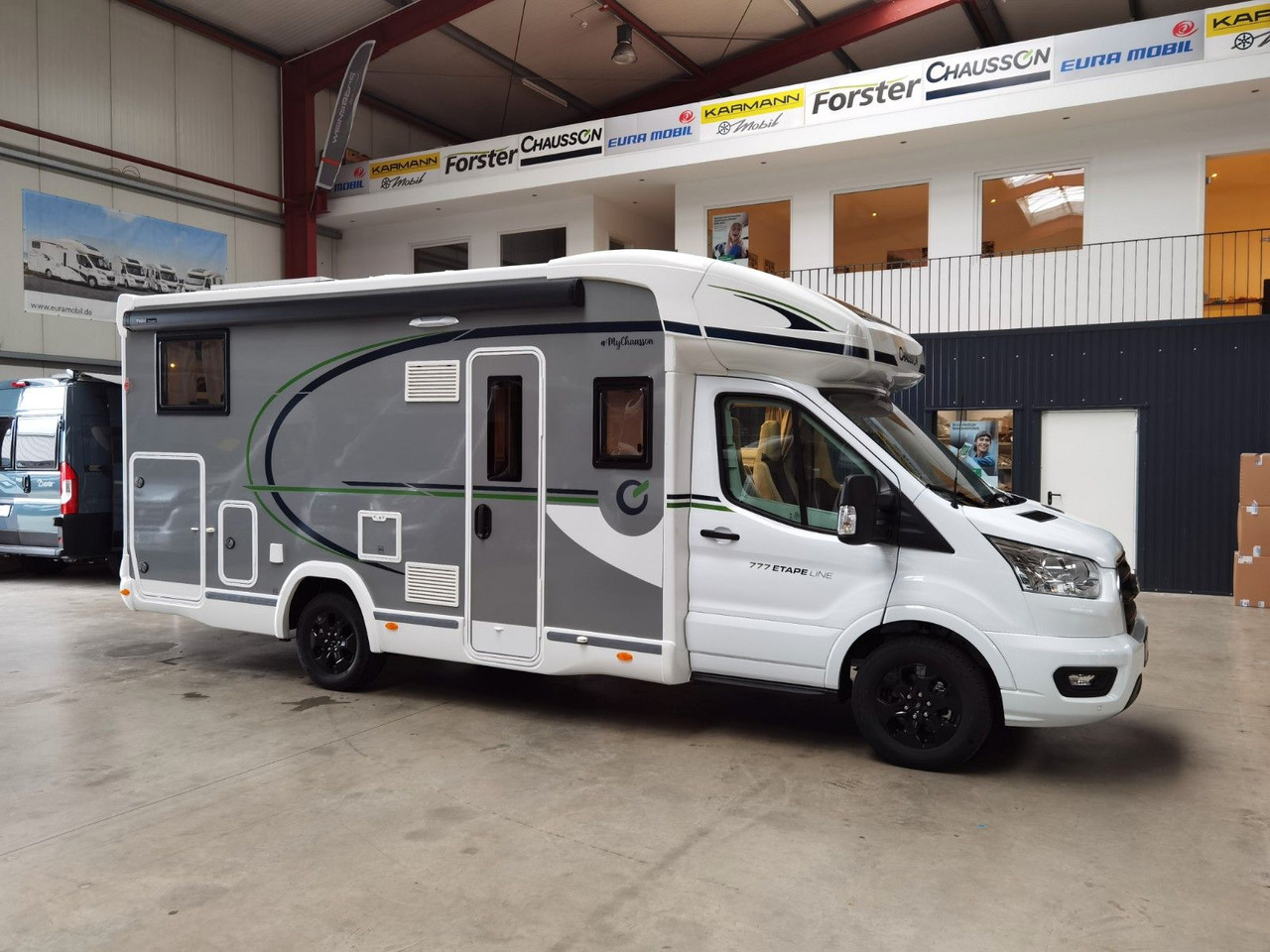 Chausson 777 ETAPE LINE / -2025- / 165PS / EINZELBETTEN - Poolintegreeritud matkaauto: pilt 2 Chausson 777 ETAPE LINE / -2025- / 165PS / EINZELBETTEN - Poolintegreeritud matkaauto: pilt 2