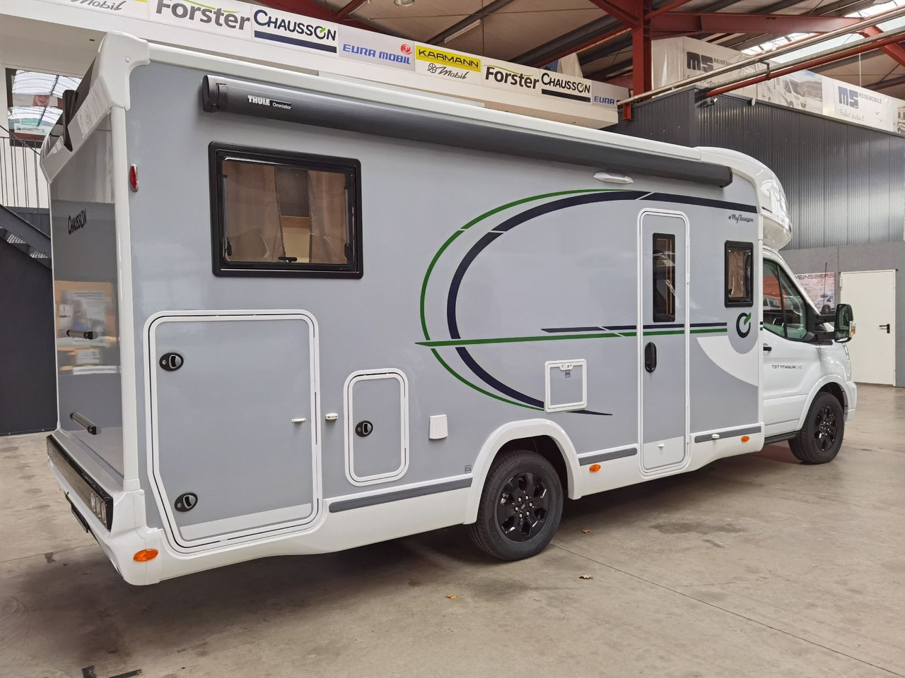 Chausson 797 TITANIUM / -2026- / 165PS-8G. / EINZELBETTEN - Poolintegreeritud matkaauto: pilt 4 Chausson 797 TITANIUM / -2026- / 165PS-8G. / EINZELBETTEN - Poolintegreeritud matkaauto: pilt 4