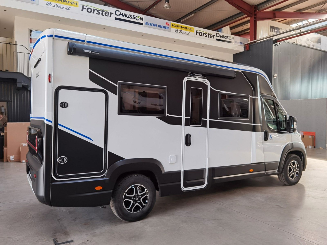 Chausson X 650 EXCLUSIVE LINE / - 2025 - / XXL - HUBBETT - Poolintegreeritud matkaauto: pilt 4 Chausson X 650 EXCLUSIVE LINE / - 2025 - / XXL - HUBBETT - Poolintegreeritud matkaauto: pilt 4