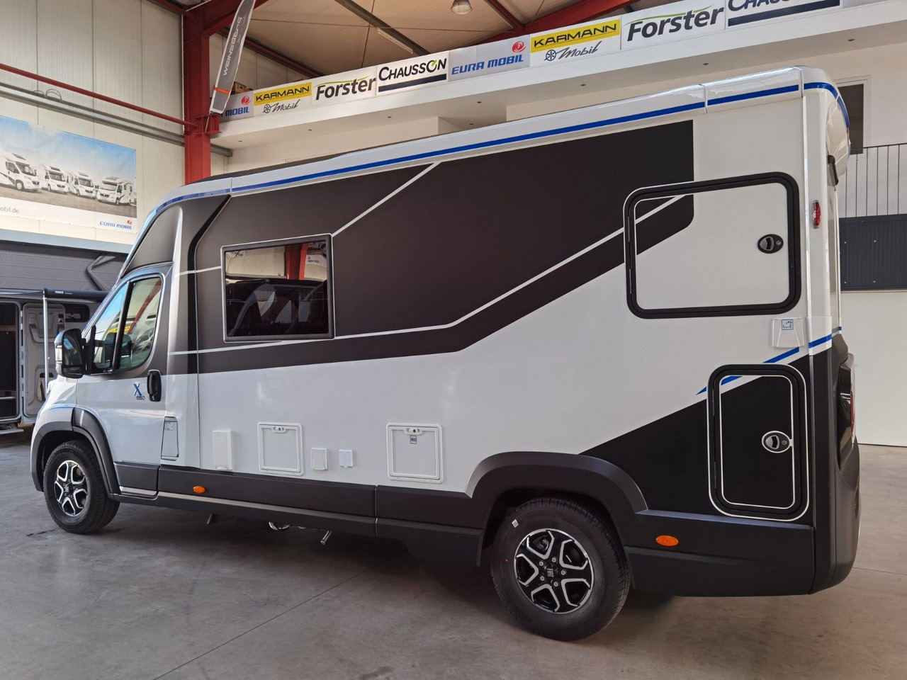 Chausson X 650 EXCLUSIVE LINE / - 2026 - / XXL - HUBBETT - Poolintegreeritud matkaauto: pilt 5 Chausson X 650 EXCLUSIVE LINE / - 2026 - / XXL - HUBBETT - Poolintegreeritud matkaauto: pilt 5