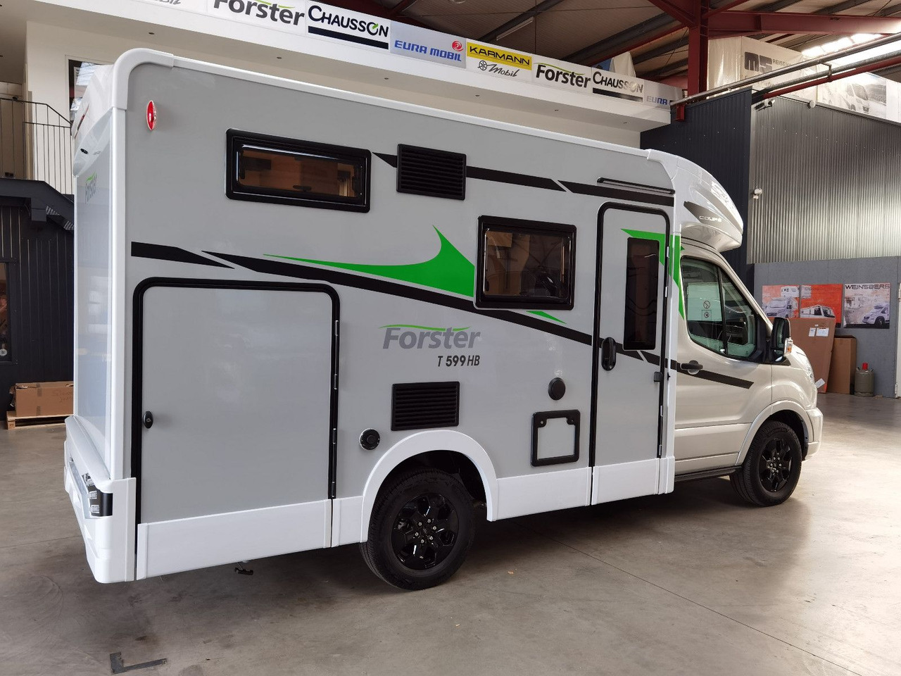 Forster T 599 HB COUPÈ /MODELL 2026 / HECKBETT & HUBBETT - Poolintegreeritud matkaauto: pilt 4 Forster T 599 HB COUPÈ /MODELL 2026 / HECKBETT & HUBBETT - Poolintegreeritud matkaauto: pilt 4