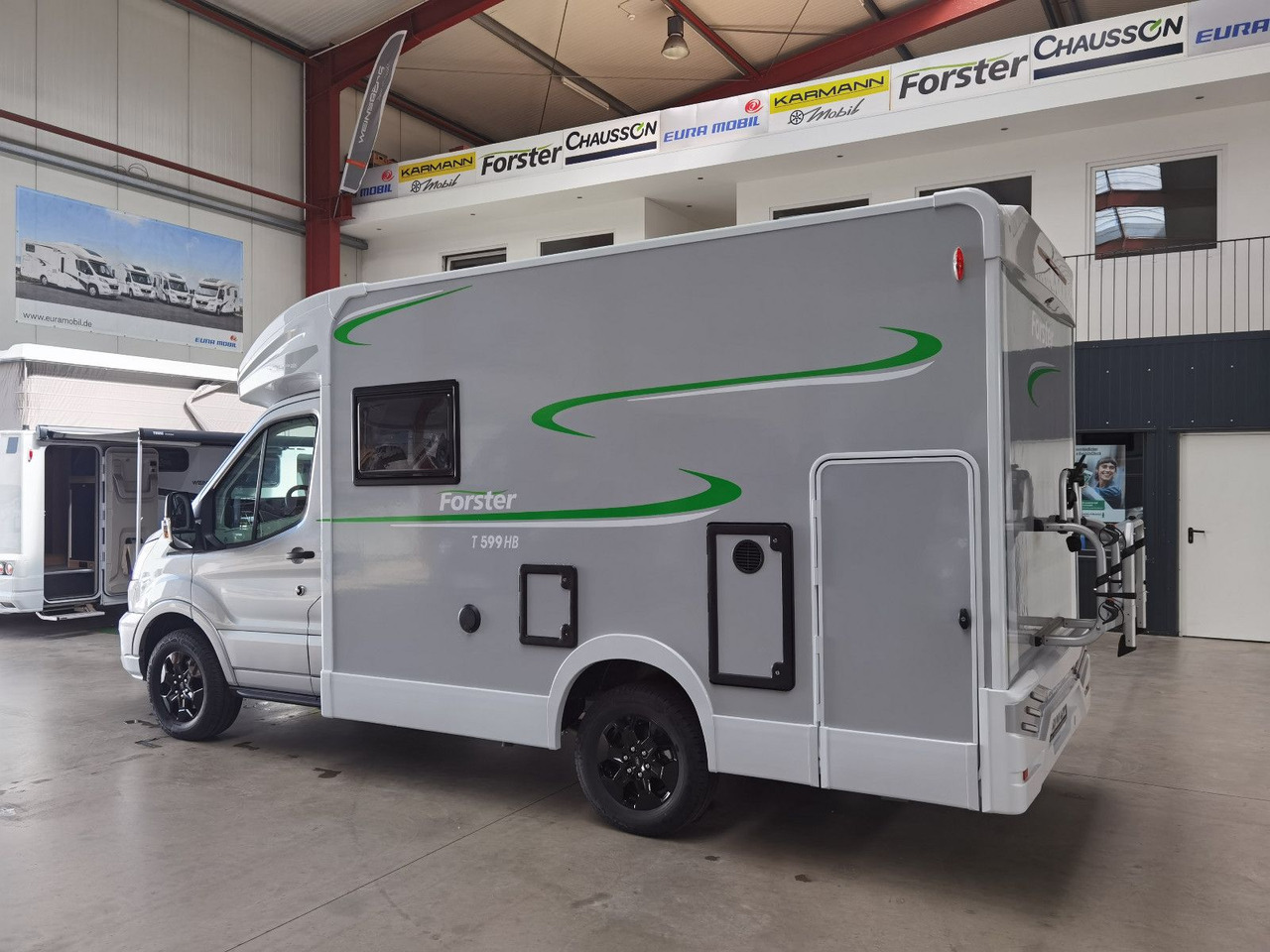 Forster T 599 HBN COUPÈ /-2025-/165PS / SILVER - EDITION - Poolintegreeritud matkaauto: pilt 5 Forster T 599 HBN COUPÈ /-2025-/165PS / SILVER - EDITION - Poolintegreeritud matkaauto: pilt 5