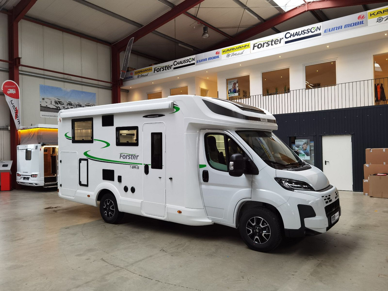 Forster T 699 EB /-2025-/ 140PS/ EINZELBETTEN & HUBBETT - Poolintegreeritud matkaauto: pilt 4 Forster T 699 EB /-2025-/ 140PS/ EINZELBETTEN & HUBBETT - Poolintegreeritud matkaauto: pilt 4