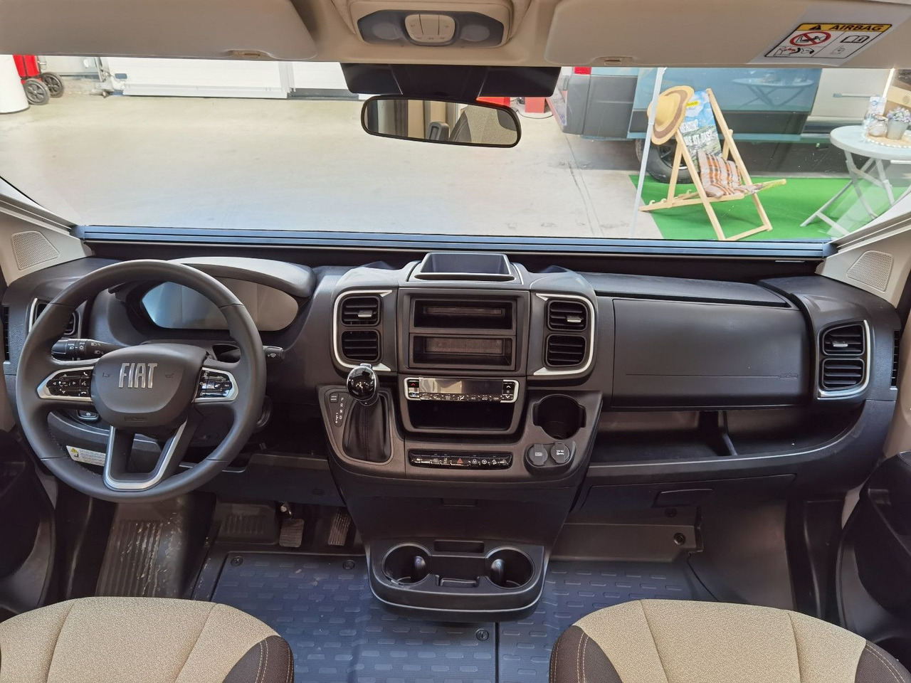 Poolintegreeritud matkaauto Forster T 745 EB / MODELL 2025 / 180 PS / 8.-G.AUTOMATIK: pilt 10