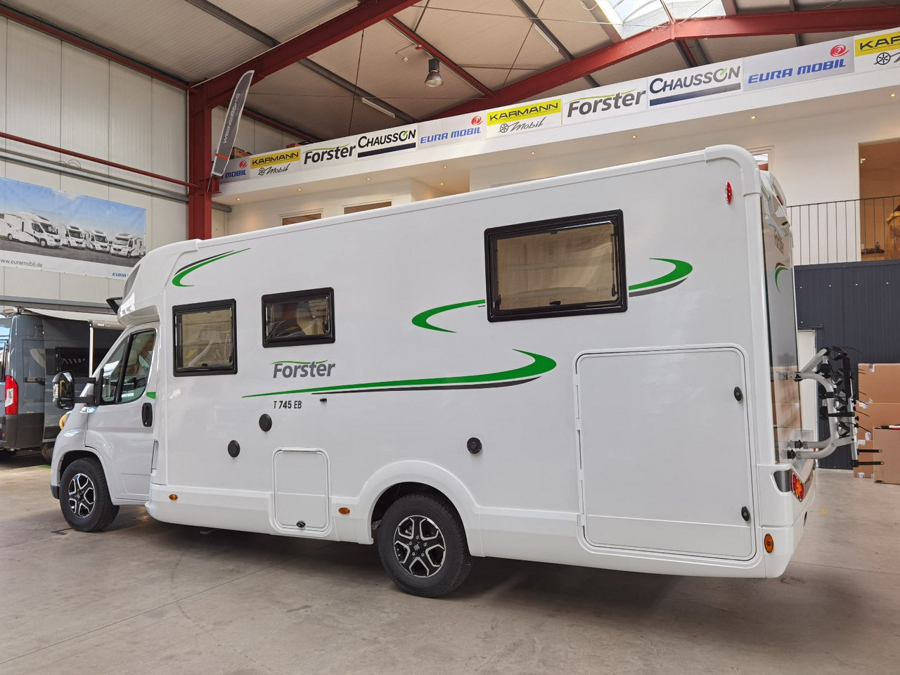Poolintegreeritud matkaauto Forster T 745 EB / MODELL 2025 / 180 PS / 8.-G.AUTOMATIK: pilt 5
