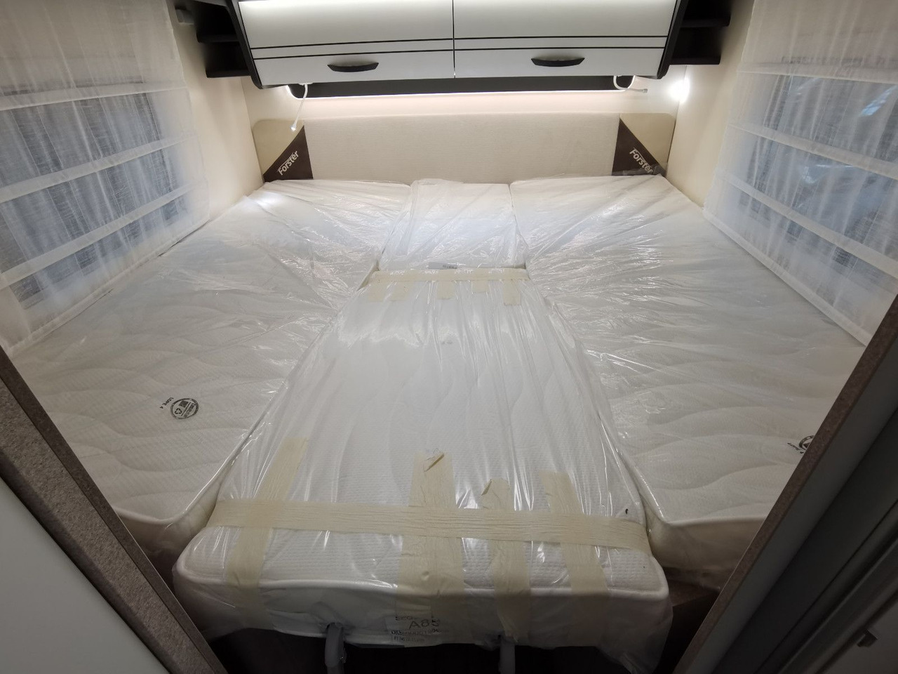 Poolintegreeritud matkaauto Forster T 745 EB / MODELL 2025 / 180 PS / 8.-G.AUTOMATIK: pilt 19