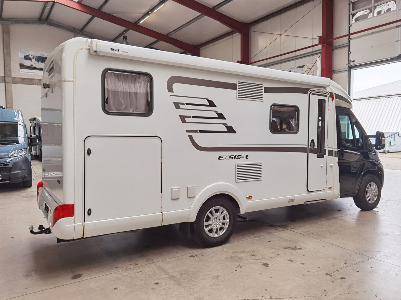 HYMER / ERIBA / HYMERCAR EXSIS T 588 / SAT / AHK / NAVI / EINZELBETTEN - Poolintegreeritud matkaauto: pilt 4 HYMER / ERIBA / HYMERCAR EXSIS T 588 / SAT / AHK / NAVI / EINZELBETTEN - Poolintegreeritud matkaauto: pilt 4