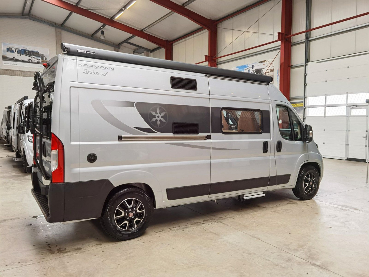 Karmann DAVIS 590 LIFESTYLE / 140PS / SKY-ROOF & ALU - Campervan: pilt 4 Karmann DAVIS 590 LIFESTYLE / 140PS / SKY-ROOF & ALU - Campervan: pilt 4