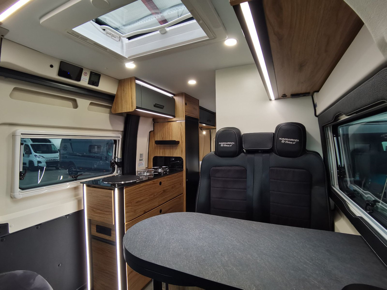 Karmann DEXTER 580 / MODELL 2026 / 8G.AUTOMATIK - Campervan: pilt 4 Karmann DEXTER 580 / MODELL 2026 / 8G.AUTOMATIK - Campervan: pilt 4