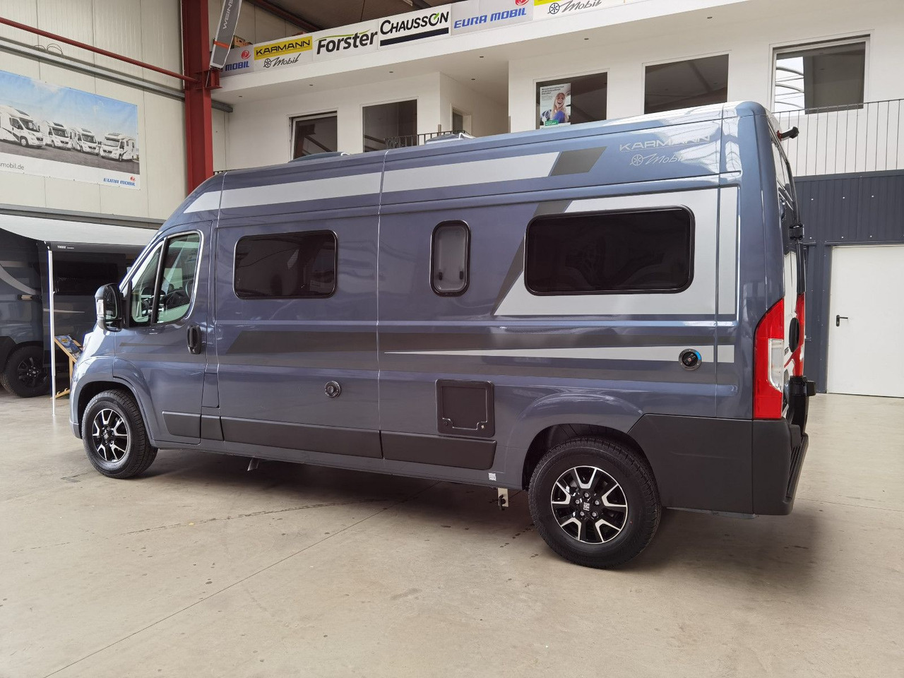 Karmann DEXTER 580 /-MODELL 2026-/ PANORAMA DACHFENSTER - Campervan: pilt 5 Karmann DEXTER 580 /-MODELL 2026-/ PANORAMA DACHFENSTER - Campervan: pilt 5