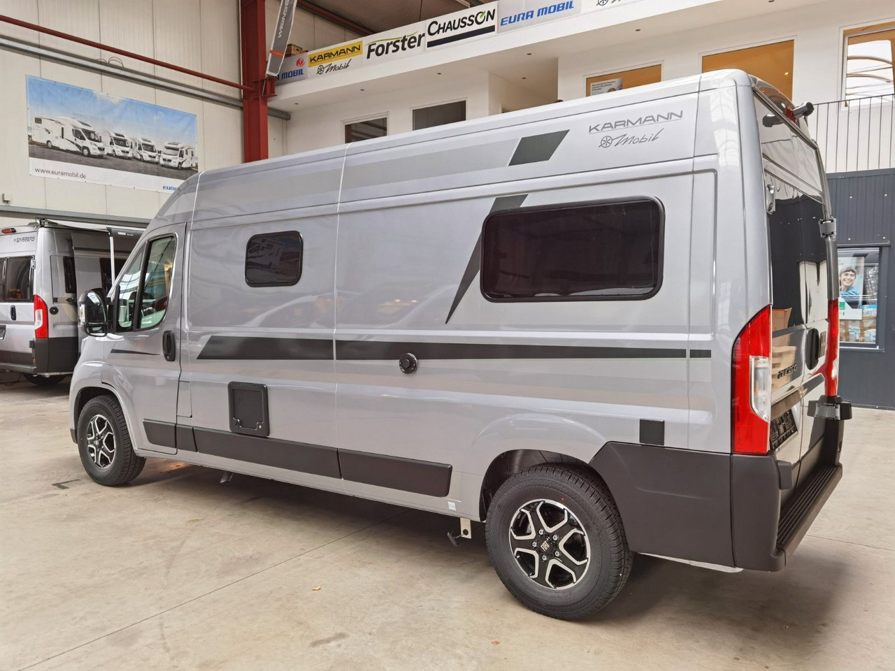 Karmann DEXTER 600 /- 2026-/ EINZELBETTEN & BAR VERSION - Campervan: pilt 5 Karmann DEXTER 600 /- 2026-/ EINZELBETTEN & BAR VERSION - Campervan: pilt 5