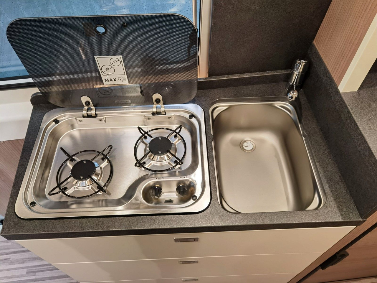 Malibu VAN COMFORT GT- 640 LE / NAVIGATION & KEYLESS liising Malibu VAN COMFORT GT- 640 LE / NAVIGATION & KEYLESS: pilt 16