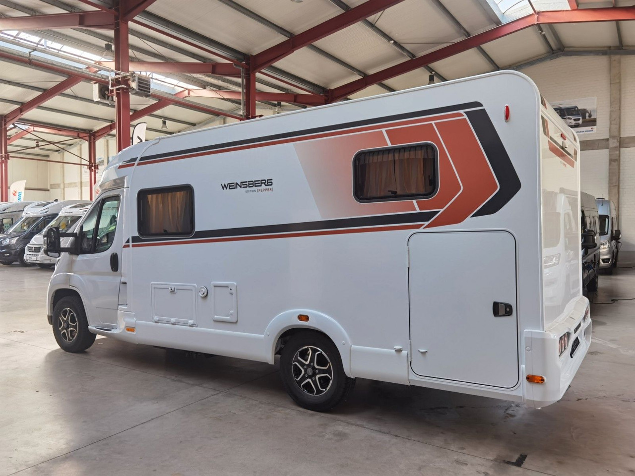 Weinsberg CARACOMPACT 600 MEG PEPPER / 8G. - AUTOMATIK - Poolintegreeritud matkaauto: pilt 5 Weinsberg CARACOMPACT 600 MEG PEPPER / 8G. - AUTOMATIK - Poolintegreeritud matkaauto: pilt 5