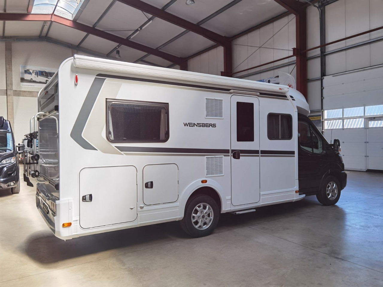 Weinsberg CARALOFT 650 MF /-2024-/ 155PS / SEITENBETT - Poolintegreeritud matkaauto: pilt 3 Weinsberg CARALOFT 650 MF /-2024-/ 155PS / SEITENBETT - Poolintegreeritud matkaauto: pilt 3