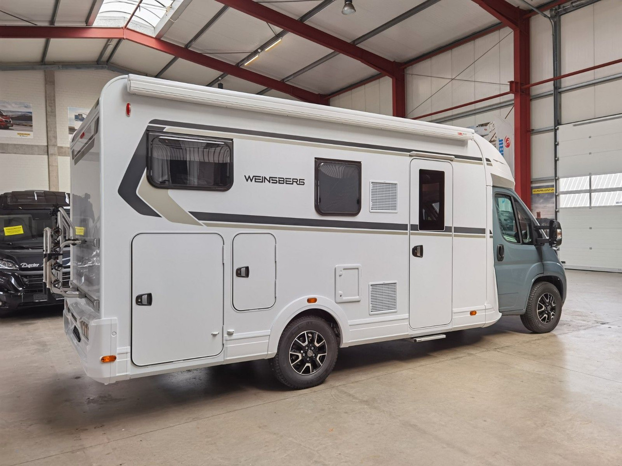 Weinsberg CARASUITE 650 MG / 140PS / HECKBETT & HUBBETT - Poolintegreeritud matkaauto: pilt 4 Weinsberg CARASUITE 650 MG / 140PS / HECKBETT & HUBBETT - Poolintegreeritud matkaauto: pilt 4