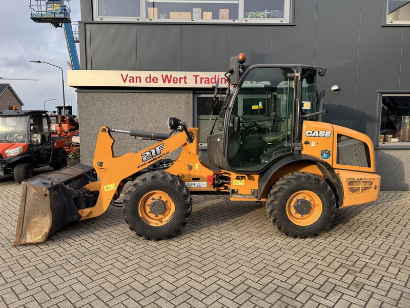 Case 21F Shovel / Radlader / Wheel Loader 2016 Bucket & Forks 3970Hours - Rataslaadur: pilt 2 Case 21F Shovel / Radlader / Wheel Loader 2016 Bucket & Forks 3970Hours - Rataslaadur: pilt 2