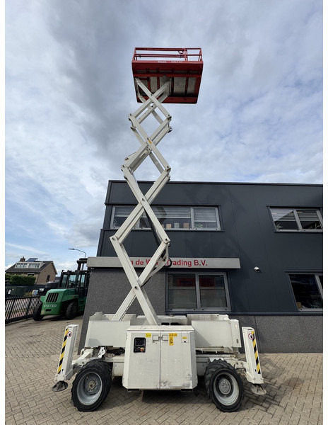 Käärlift Genie GS 3369 RT  Hoogwerker / Arbeitsbuhne 12mtr werkhoogte 4x4 Kubota DIESEL 2013: pilt 6