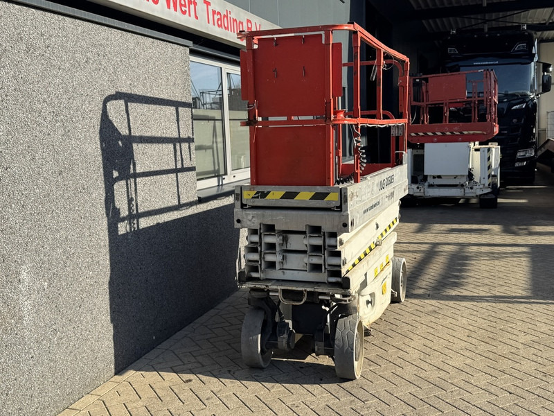 JLG 2030ES Schaarhoogwerker / Scissor lift 8Meter Werkhoogte 2014 Elektrisch - Käärlift: pilt 4 JLG 2030ES Schaarhoogwerker / Scissor lift 8Meter Werkhoogte 2014 Elektrisch - Käärlift: pilt 4