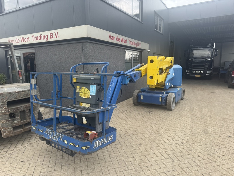 JLG M400AJPN Knikarmhoogwerker / Arbeitsbuhne / Articulating Boom Lift 14.2M Werkhoogte Hybride 2007 - Liigendpoom: pilt 3 JLG M400AJPN Knikarmhoogwerker / Arbeitsbuhne / Articulating Boom Lift 14.2M Werkhoogte Hybride 2007 - Liigendpoom: pilt 3