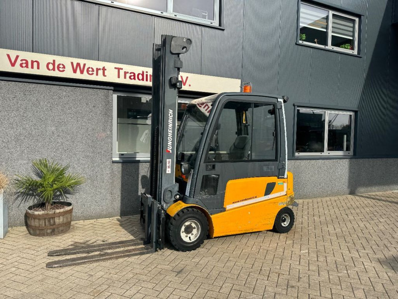 Jungheinrich EFG 430 K - Elektritõstuk: pilt 2 Jungheinrich EFG 430 K - Elektritõstuk: pilt 2