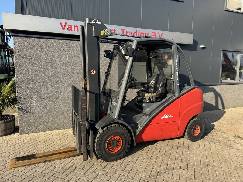 Linde H 35 D heftruck LINDE triplo550 freelift sideshift 2007 VW DIESEL - Diiseltõstuk: pilt 2 Linde H 35 D heftruck LINDE triplo550 freelift sideshift 2007 VW DIESEL - Diiseltõstuk: pilt 2