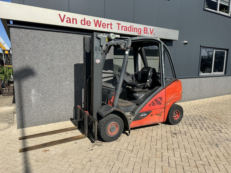 Linde H25D-02 Triplo 470 Freelift / Sideshift VW Diesel 2014 - Diiseltõstuk: pilt 2 Linde H25D-02 Triplo 470 Freelift / Sideshift VW Diesel 2014 - Diiseltõstuk: pilt 2