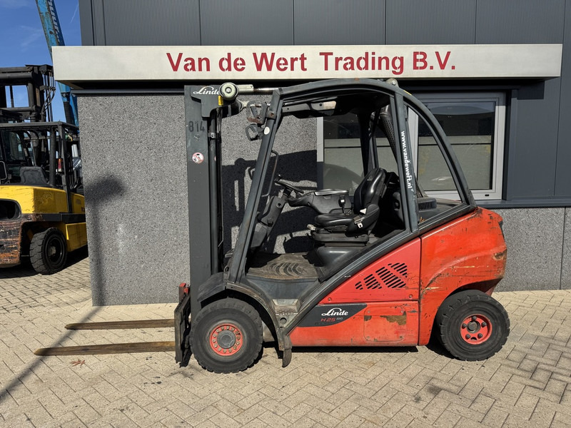 Linde H25D-02 Triplo 470 Freelift / Sideshift VW Diesel 2014 - Diiseltõstuk: pilt 1 Linde H25D-02 Triplo 470 Freelift / Sideshift VW Diesel 2014 - Diiseltõstuk: pilt 1