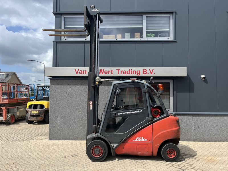 Linde H30T Duplo 360 Sideshift LPG 2005 - Gaasitõstuk: pilt 2 Linde H30T Duplo 360 Sideshift LPG 2005 - Gaasitõstuk: pilt 2
