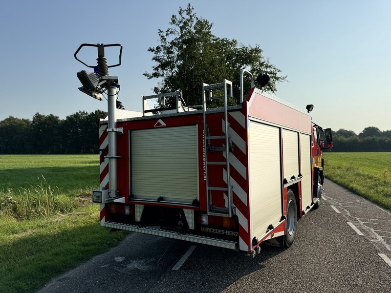 Mercedes-Benz 1124 - Tuletõrjeauto: pilt 4 Mercedes-Benz 1124 - Tuletõrjeauto: pilt 4